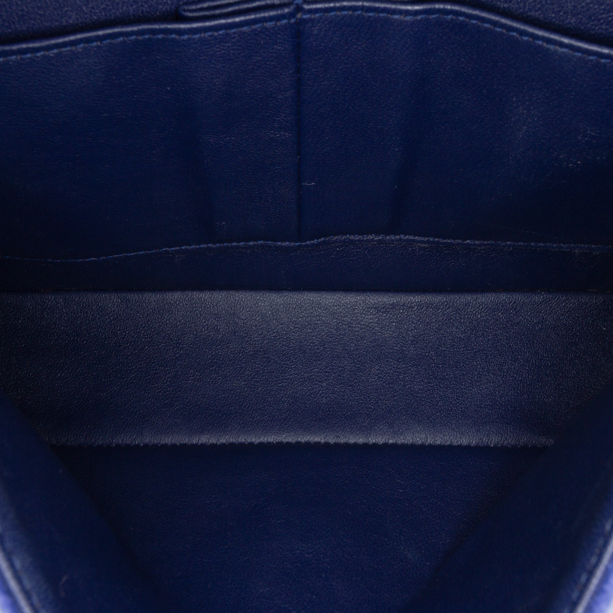 Medium Classic Velvet Double Flap