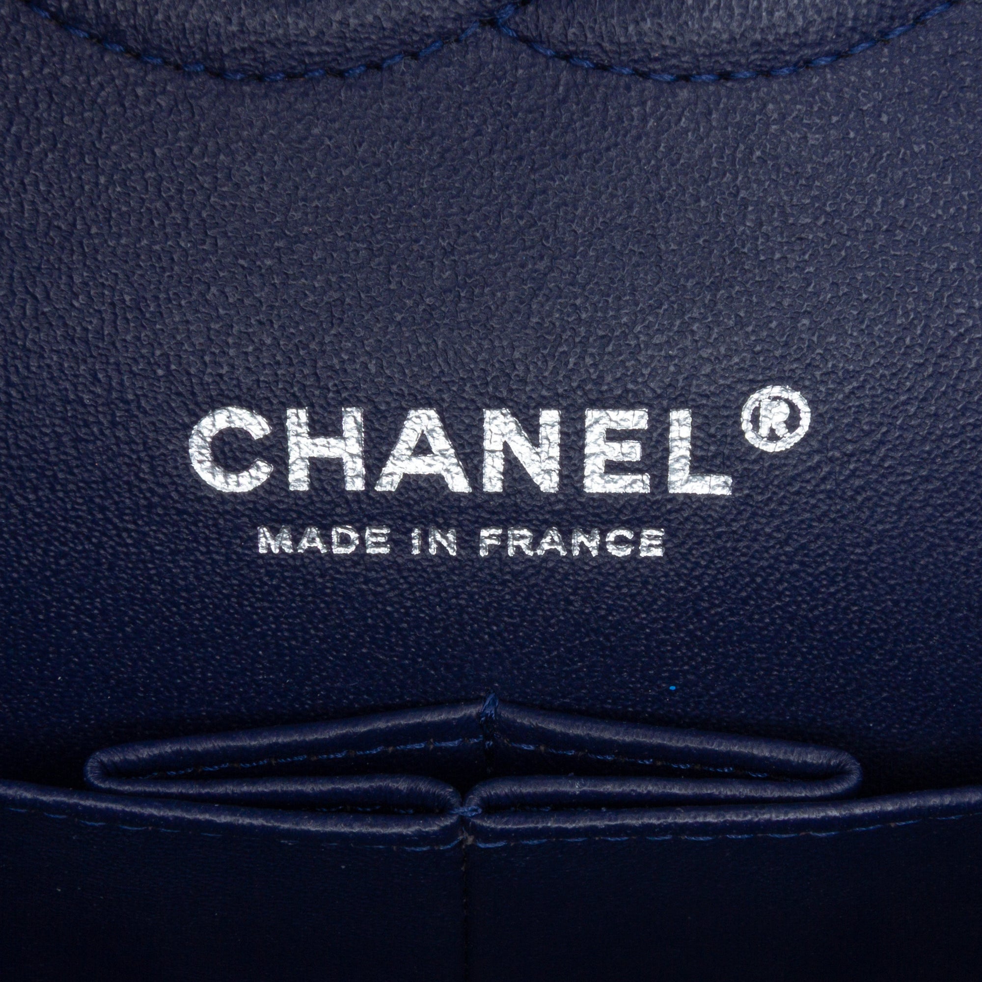 Medium Classic Velvet Double Flap