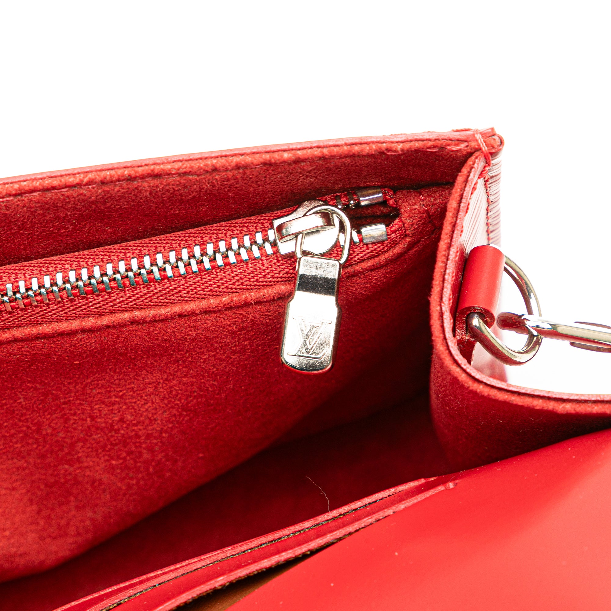 Epi Sevigne Clutch