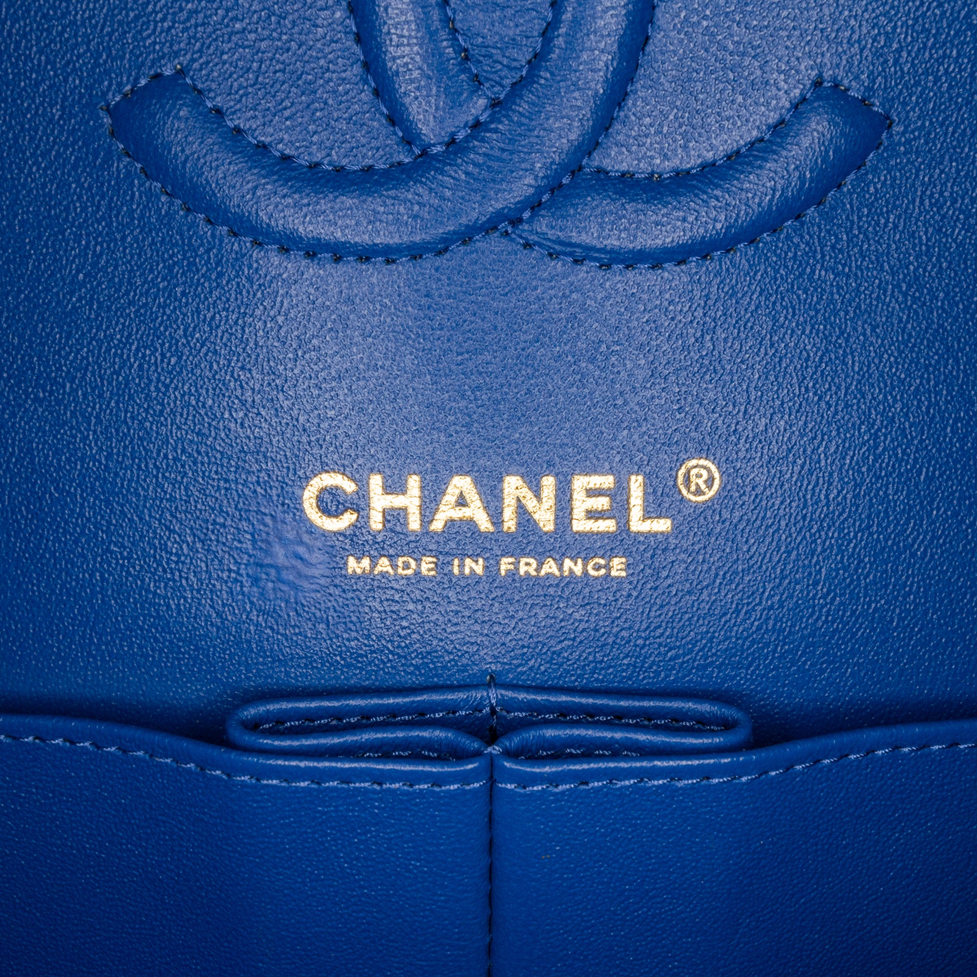 Medium Classic Chevron Lambskin Double Flap