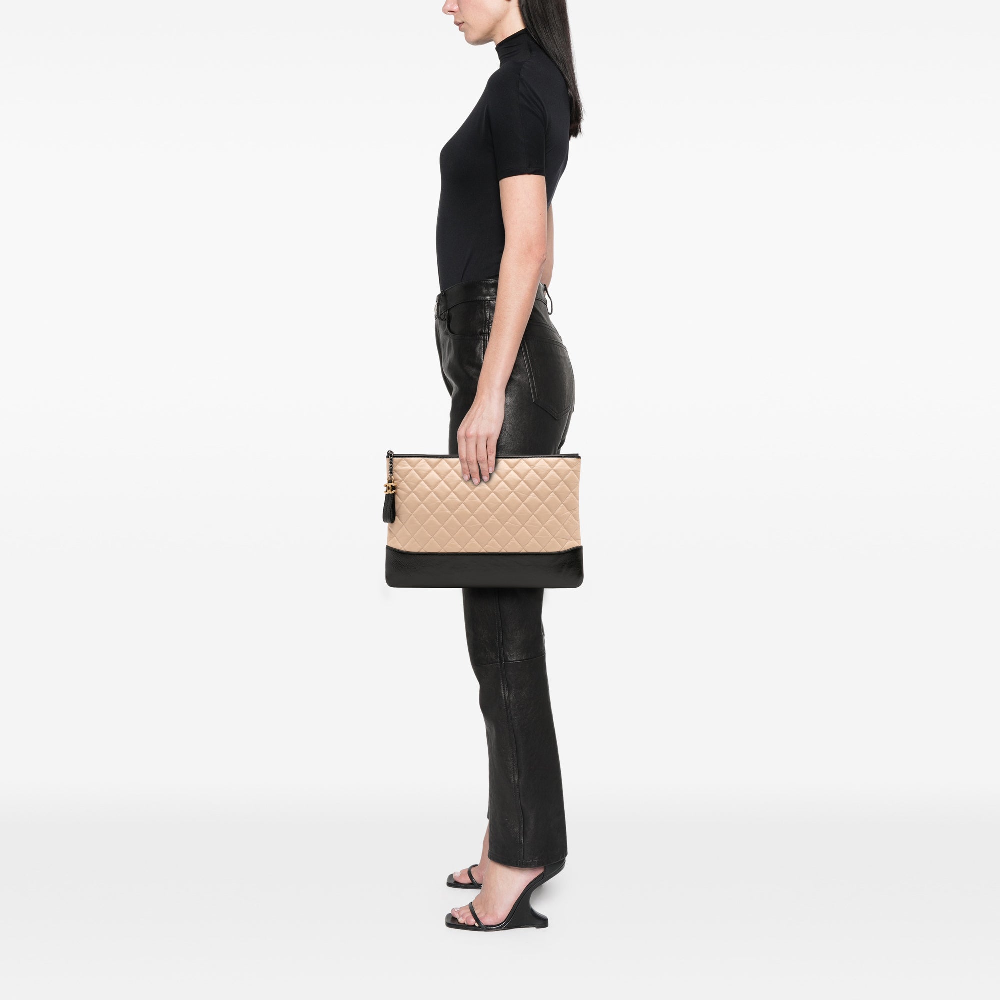 Large Aged Calfskin Gabrielle O Case Clutch