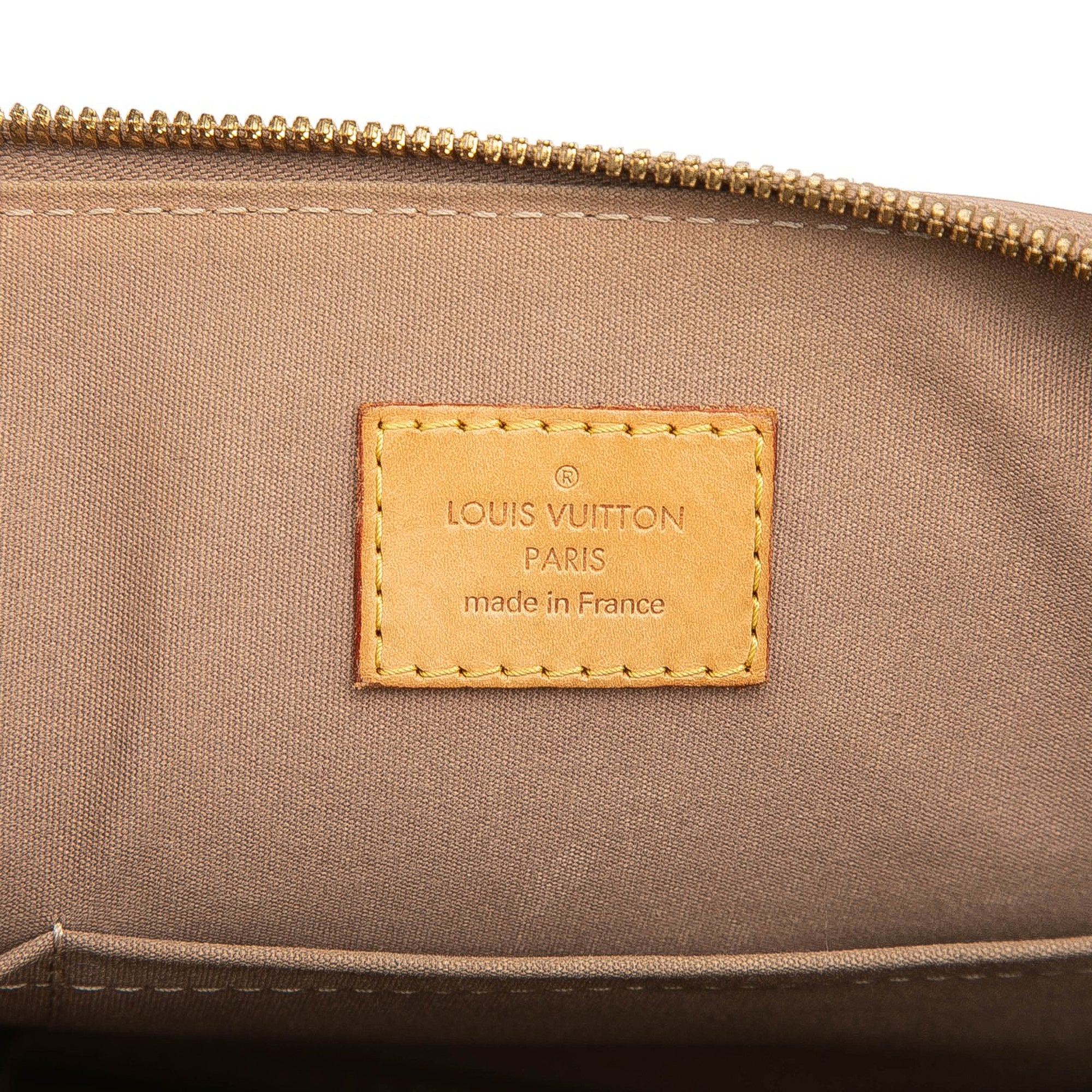 Monogram Vernis Alma PM