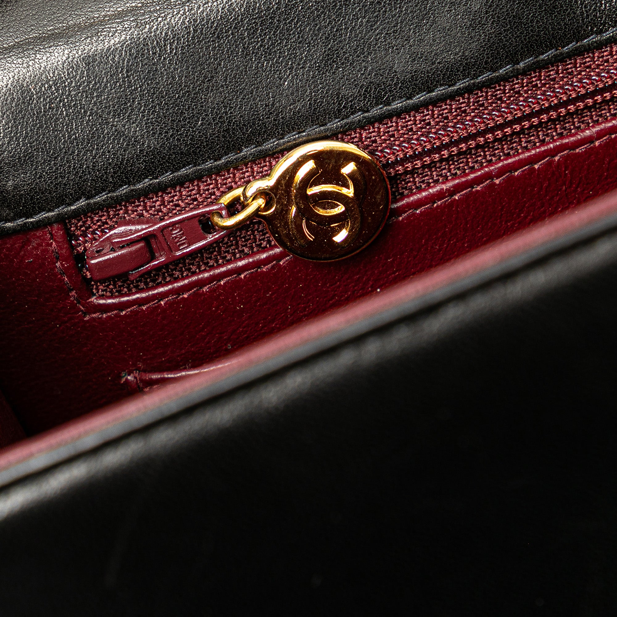 CC Patent Snake Chain Flap