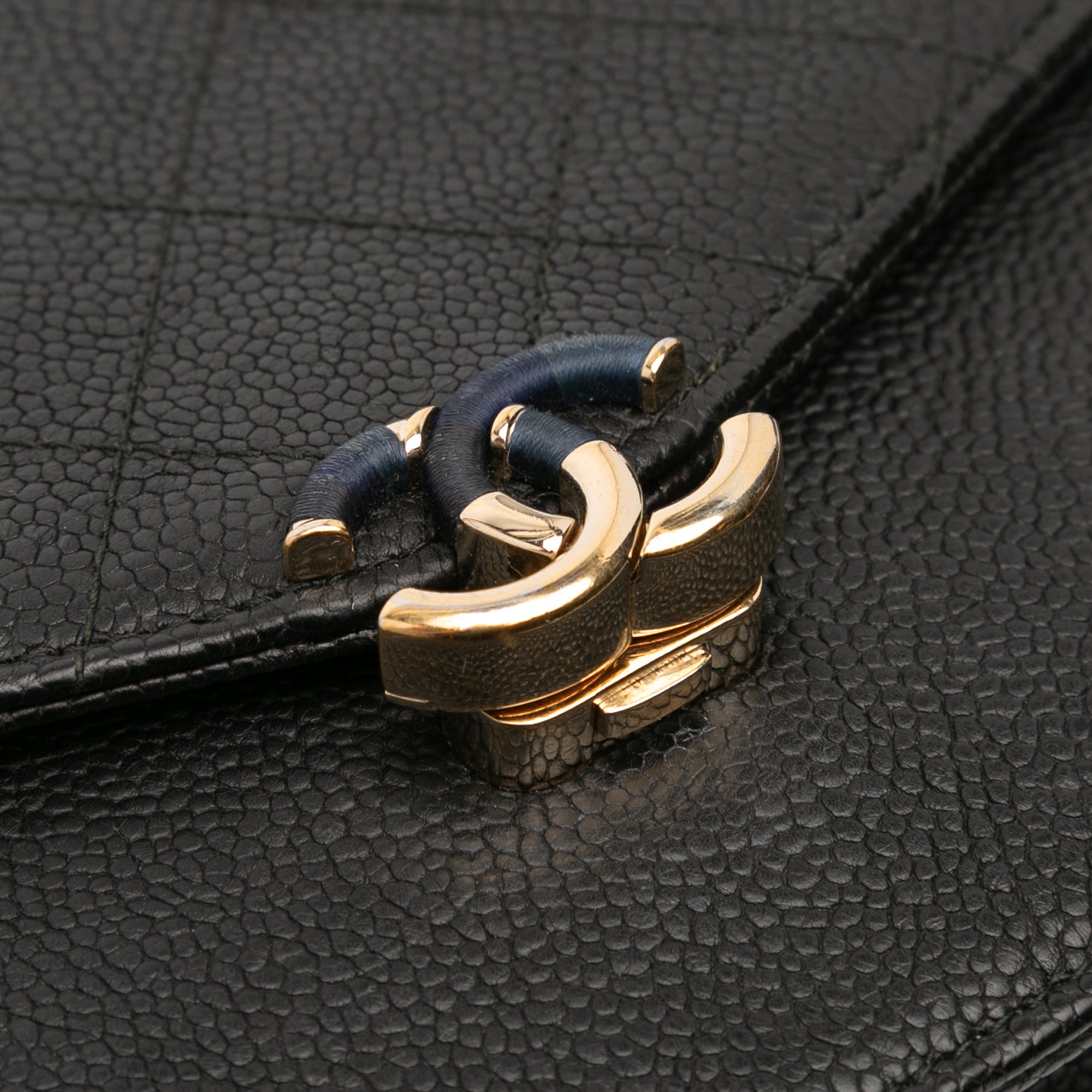 Paris-Cuba Square Quilted Caviar Thread Around Wallet On Chain