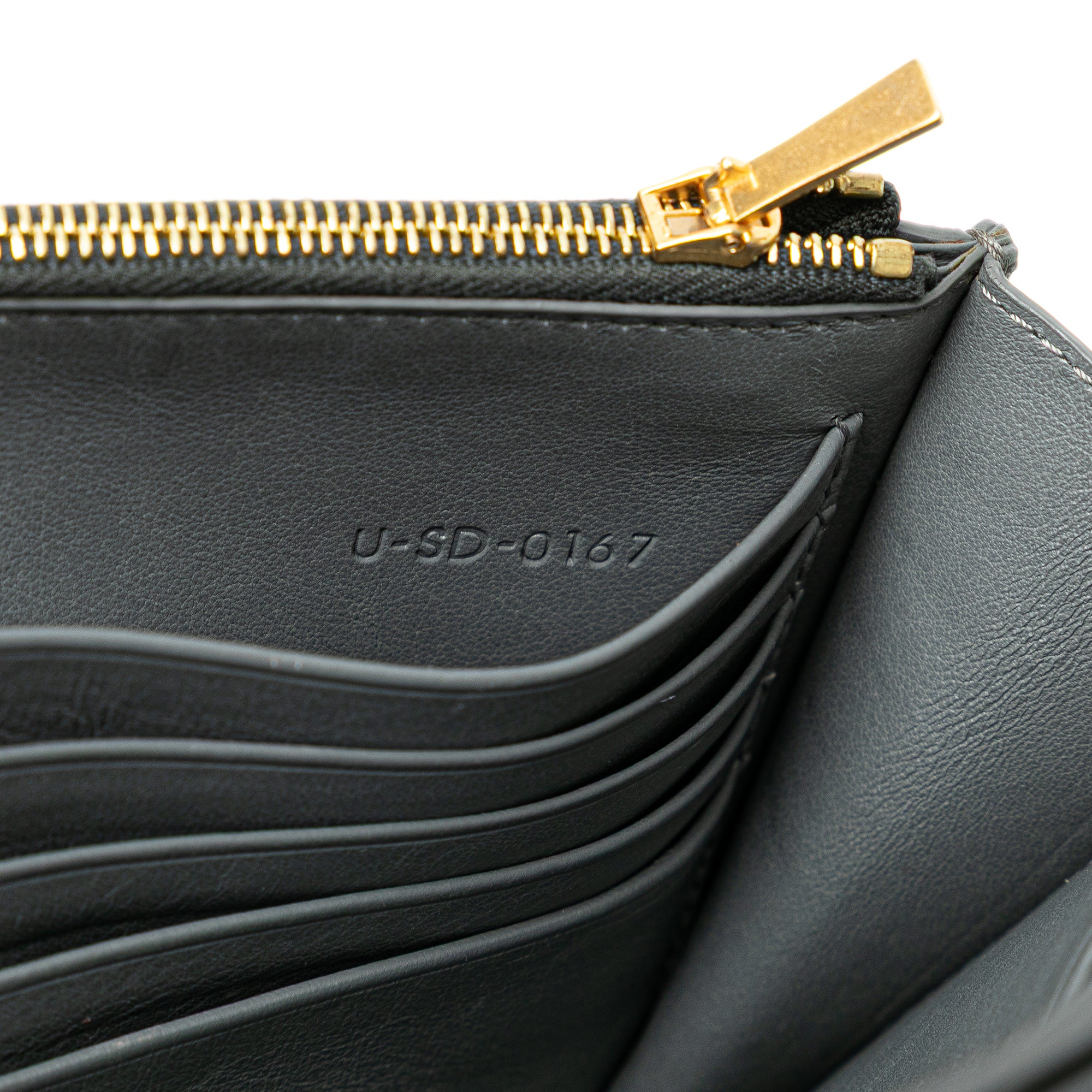 Leather Frame Wallet on Chain