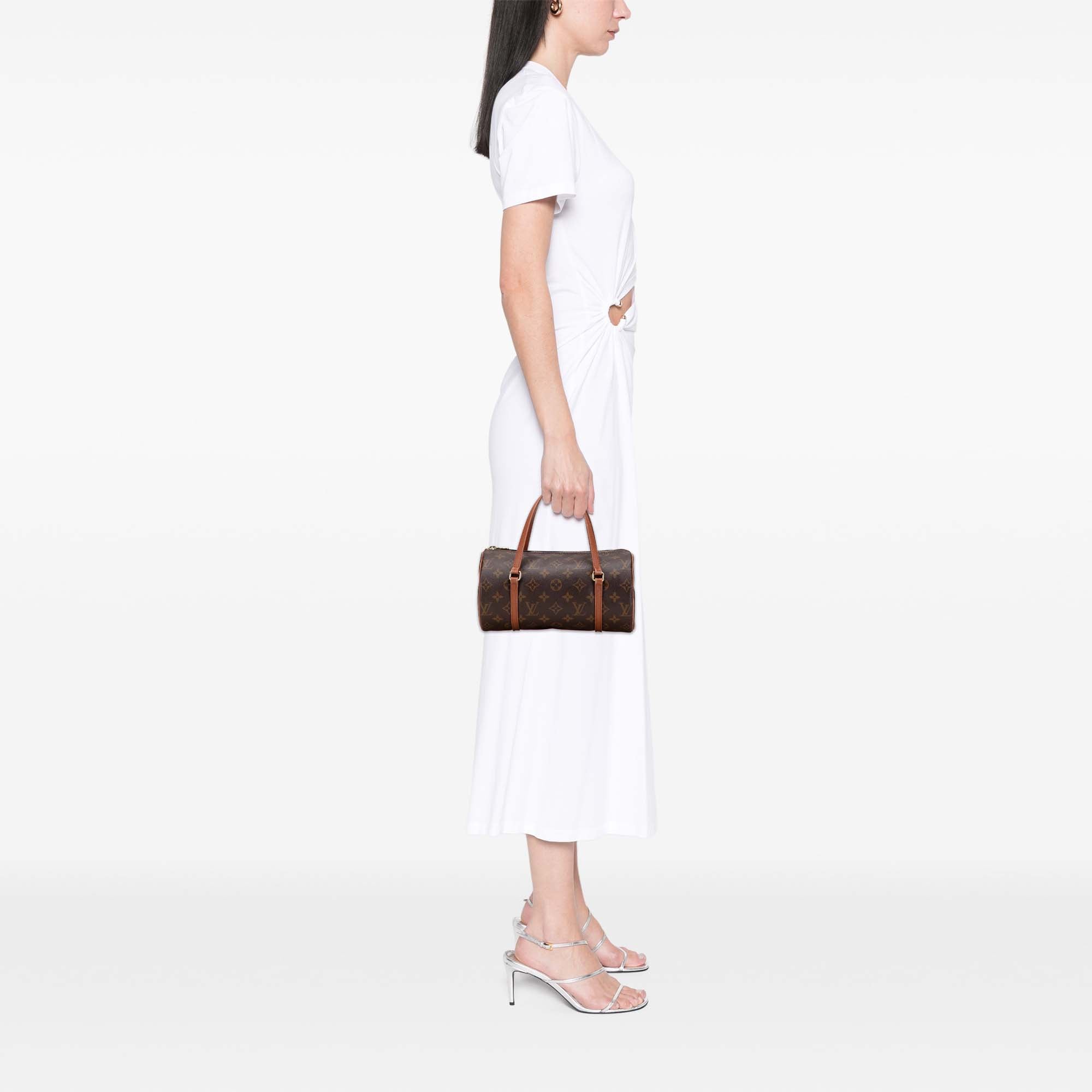 Monogram Papillon 26