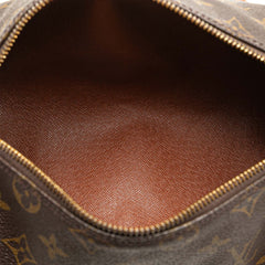 Monogram Papillon 26