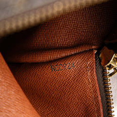 Monogram Papillon 26