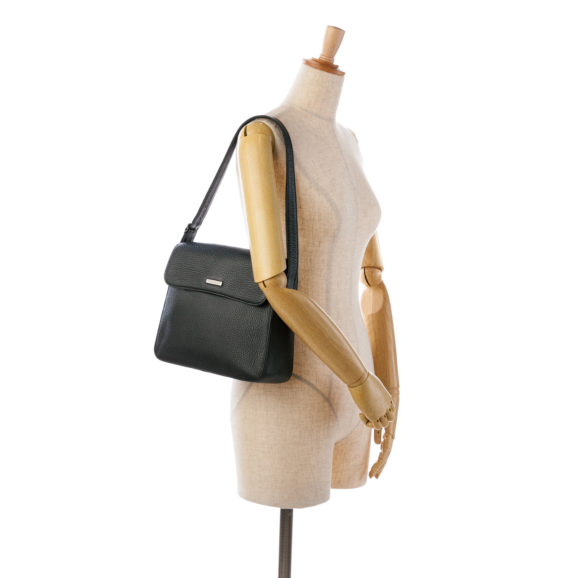 Calfskin Leather Shoulder Bag_9