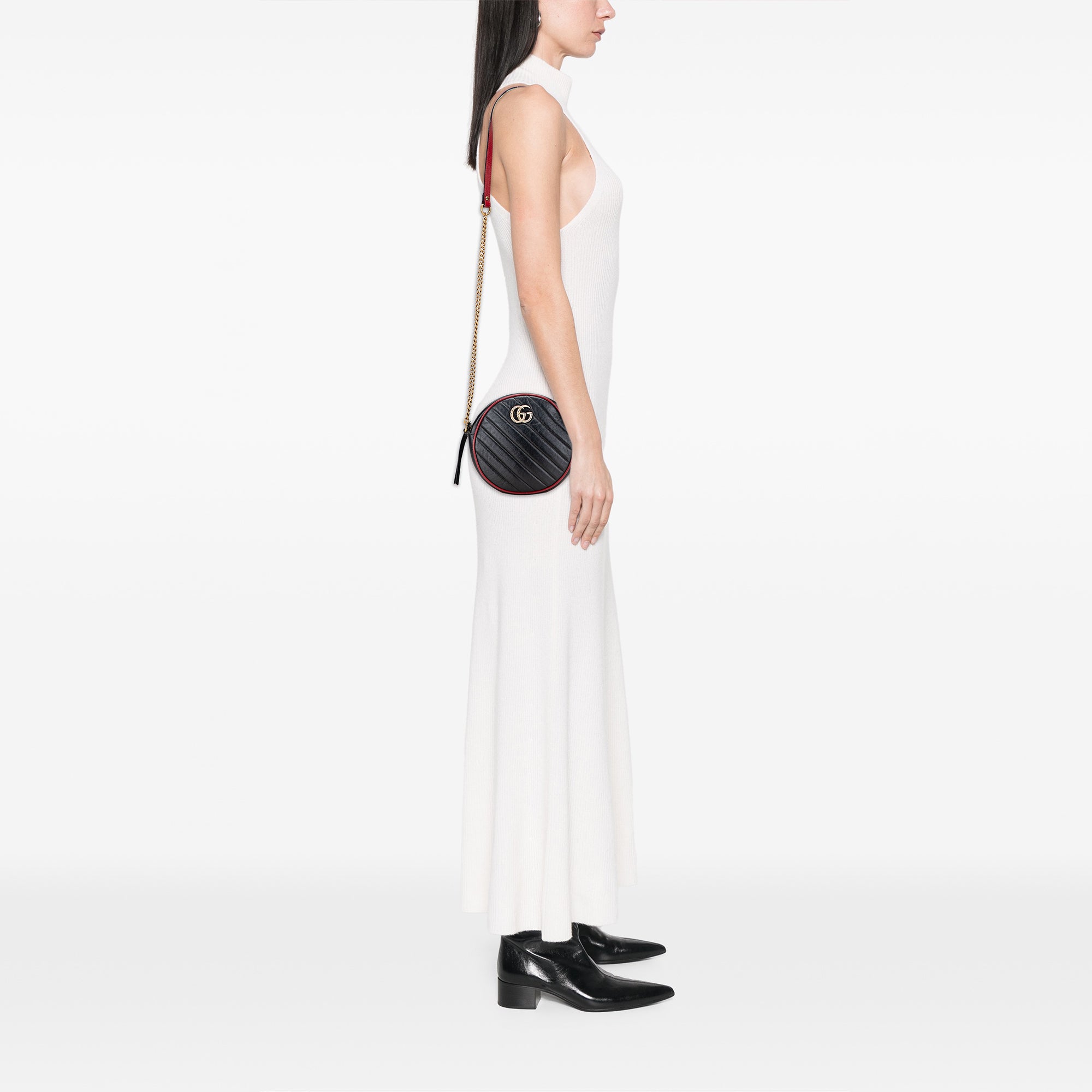Mini GG Marmont Matelasse Leather Torchon Round Crossbody