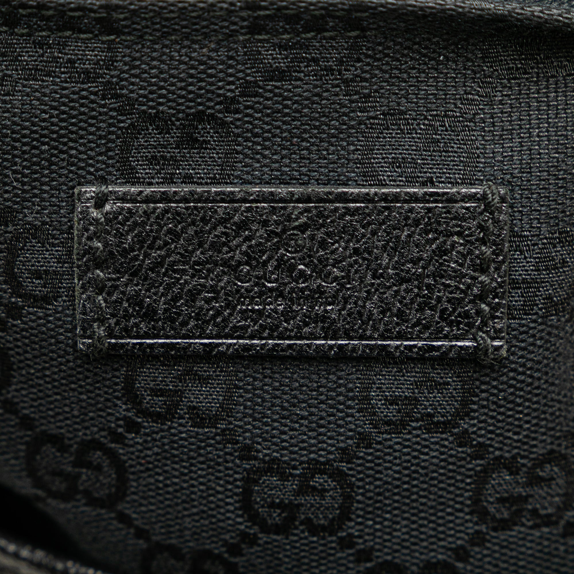 GG Canvas Web Crossbody