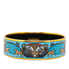 Snow Leopards Wide Enamel Bangle 62