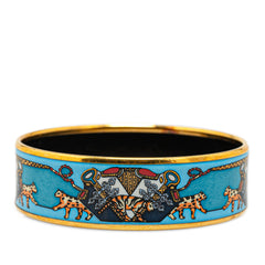 Snow Leopards Wide Enamel Bangle 62