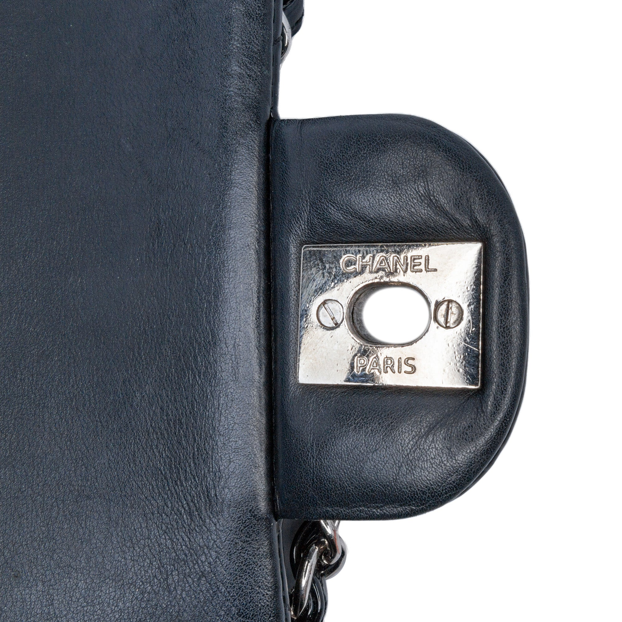 Medium Classic Chevron Patent Double Flap