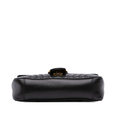 Medium GG Marmont Matelasse Leather Shoulder Bag