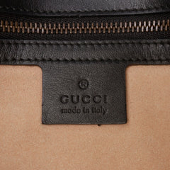 Medium GG Marmont Matelasse Leather Shoulder Bag