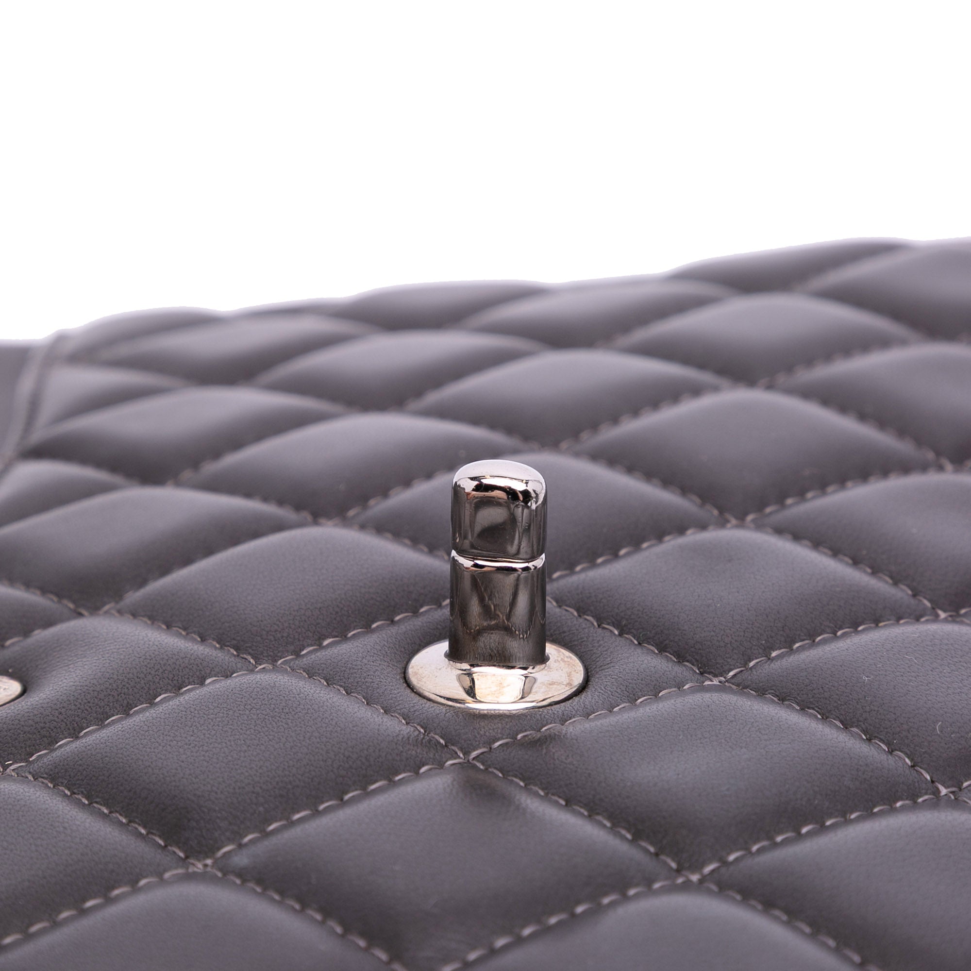 Jumbo Classic Lambskin Double Flap