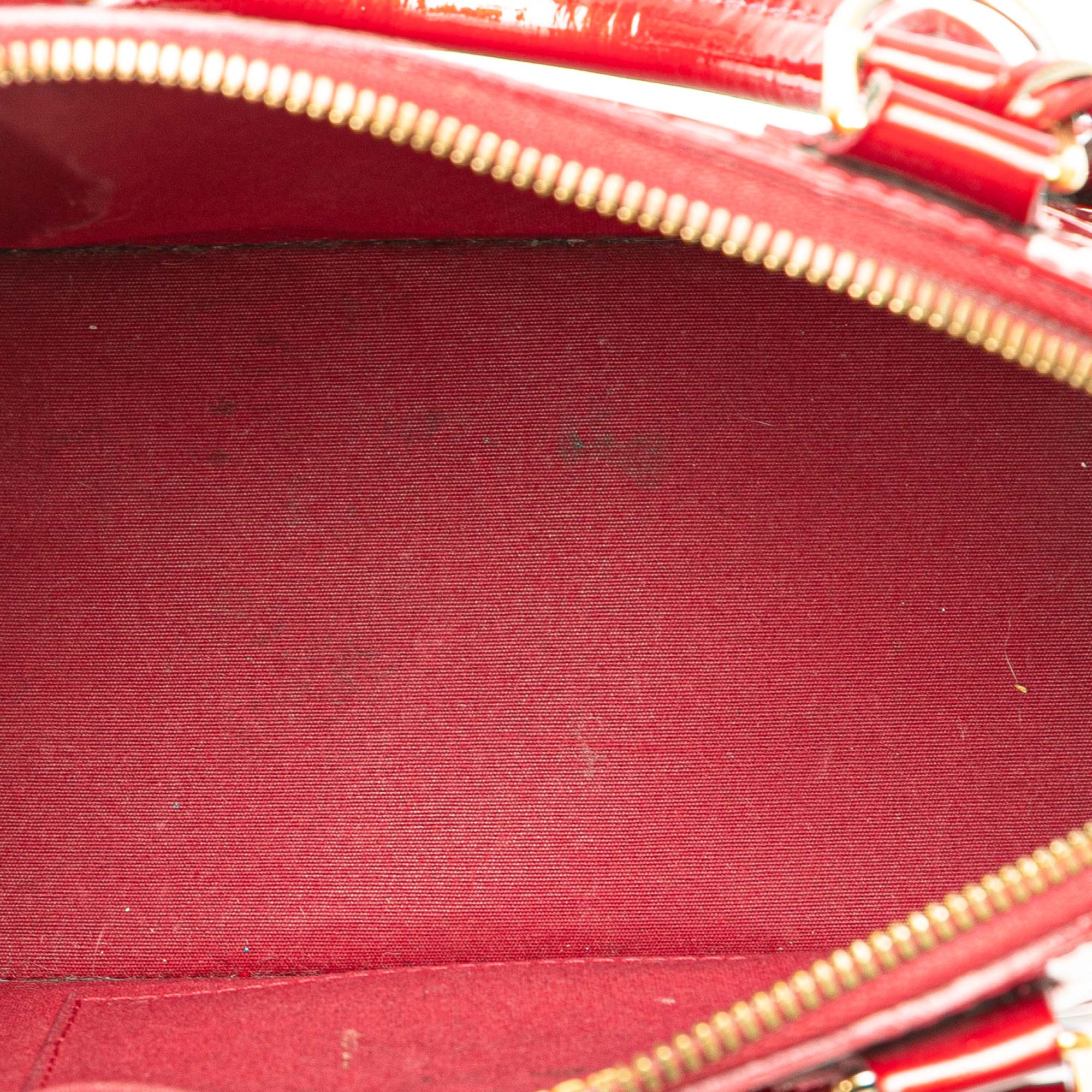 Monogram Vernis Alma BB