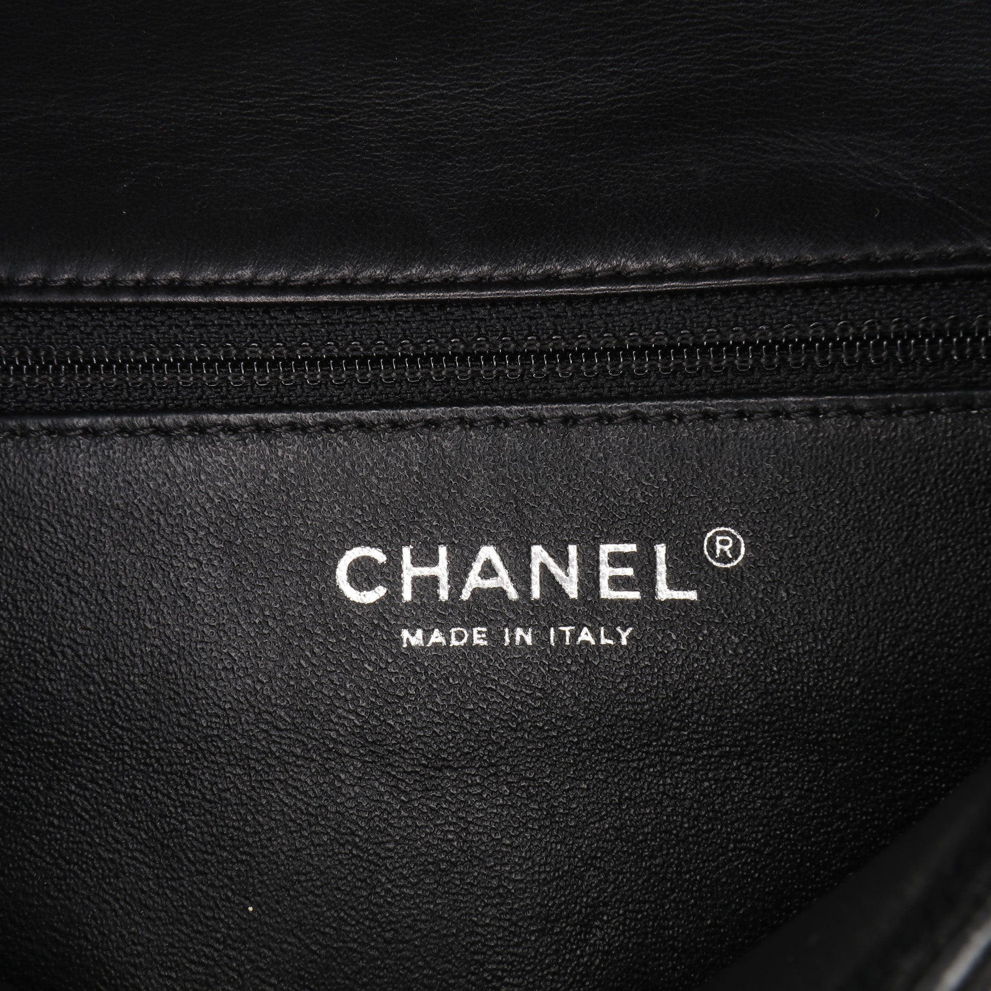 Medium Classic Bicolor Lambskin Twist Flap