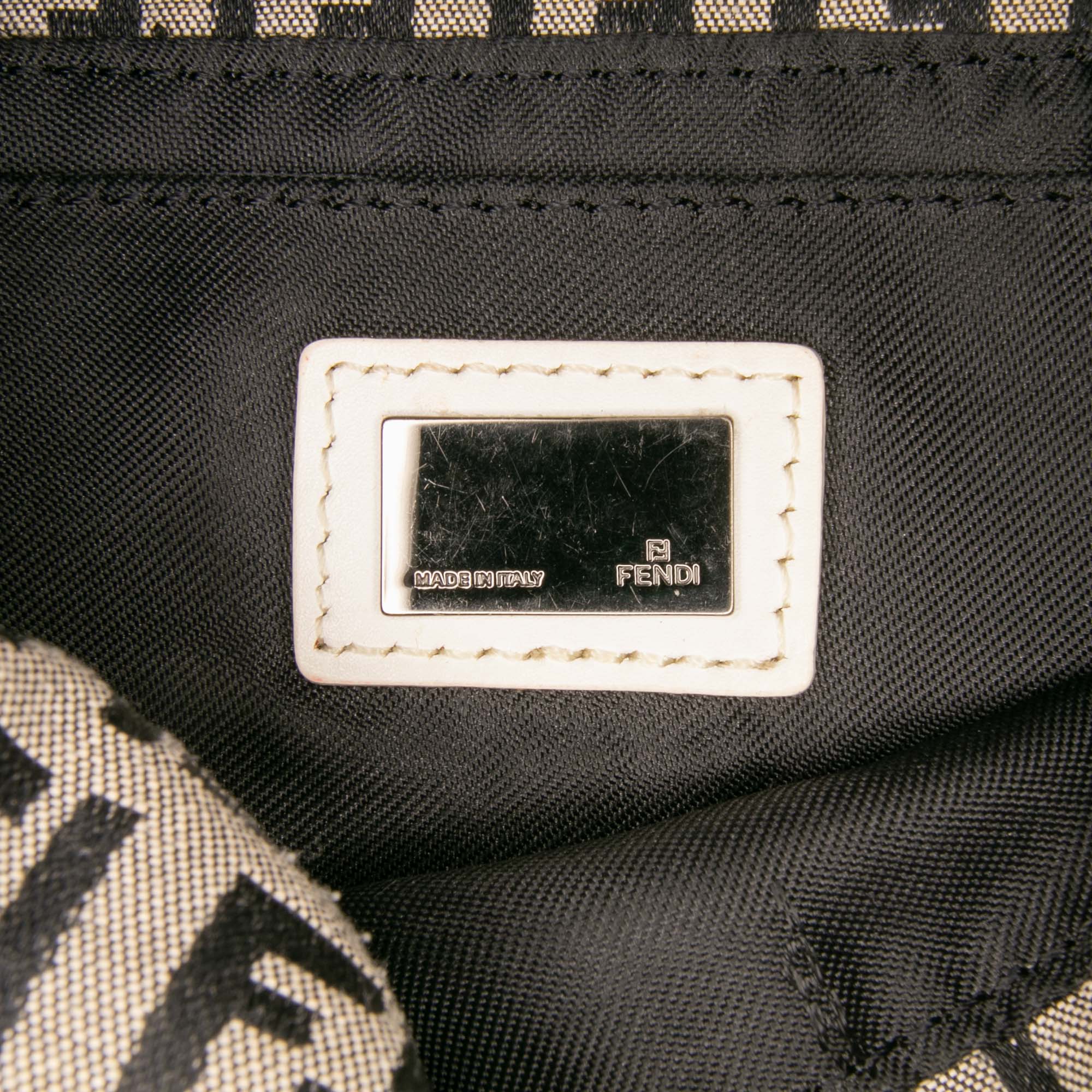 Zucchino Canvas Flap Pochette