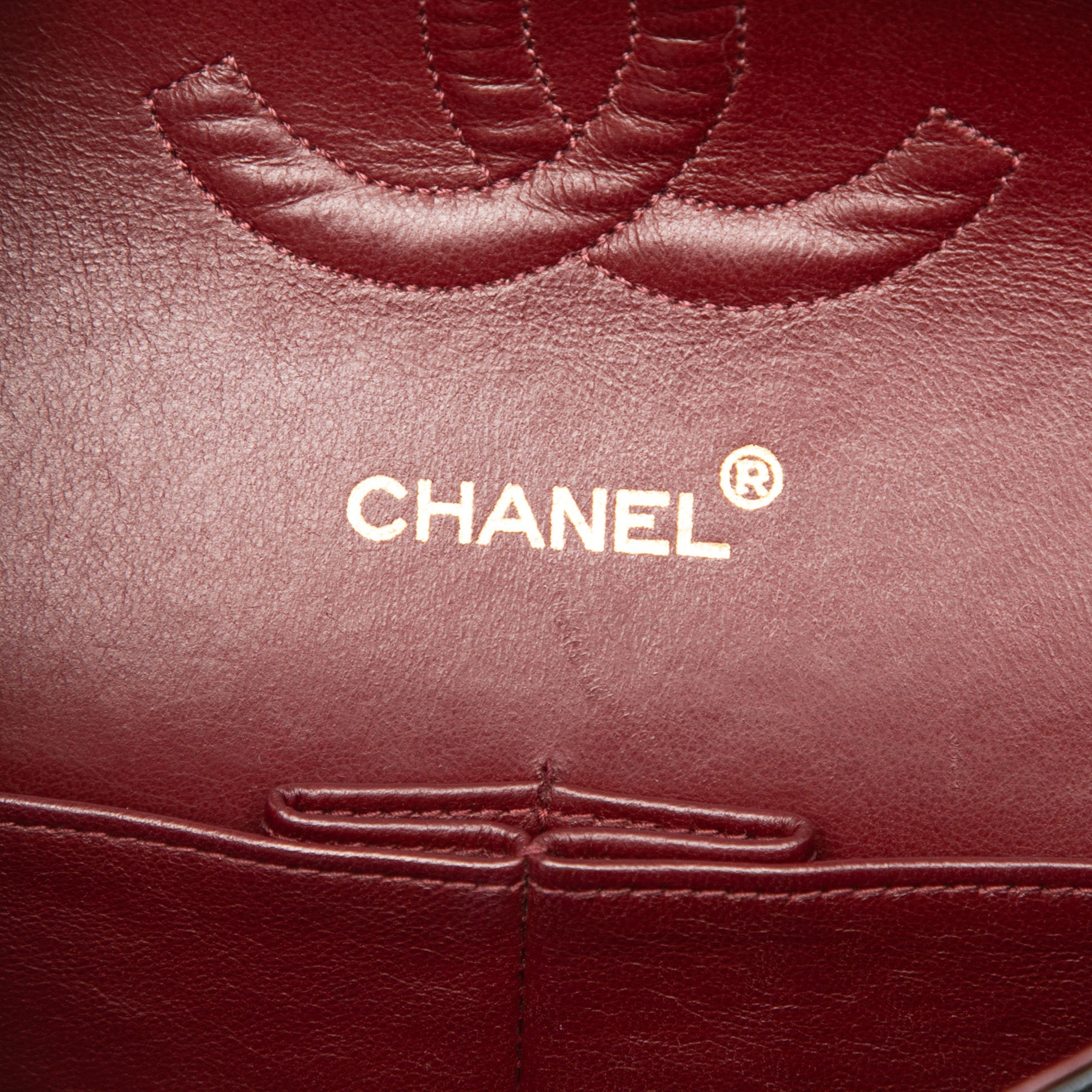 Medium Classic Lambskin Double Flap