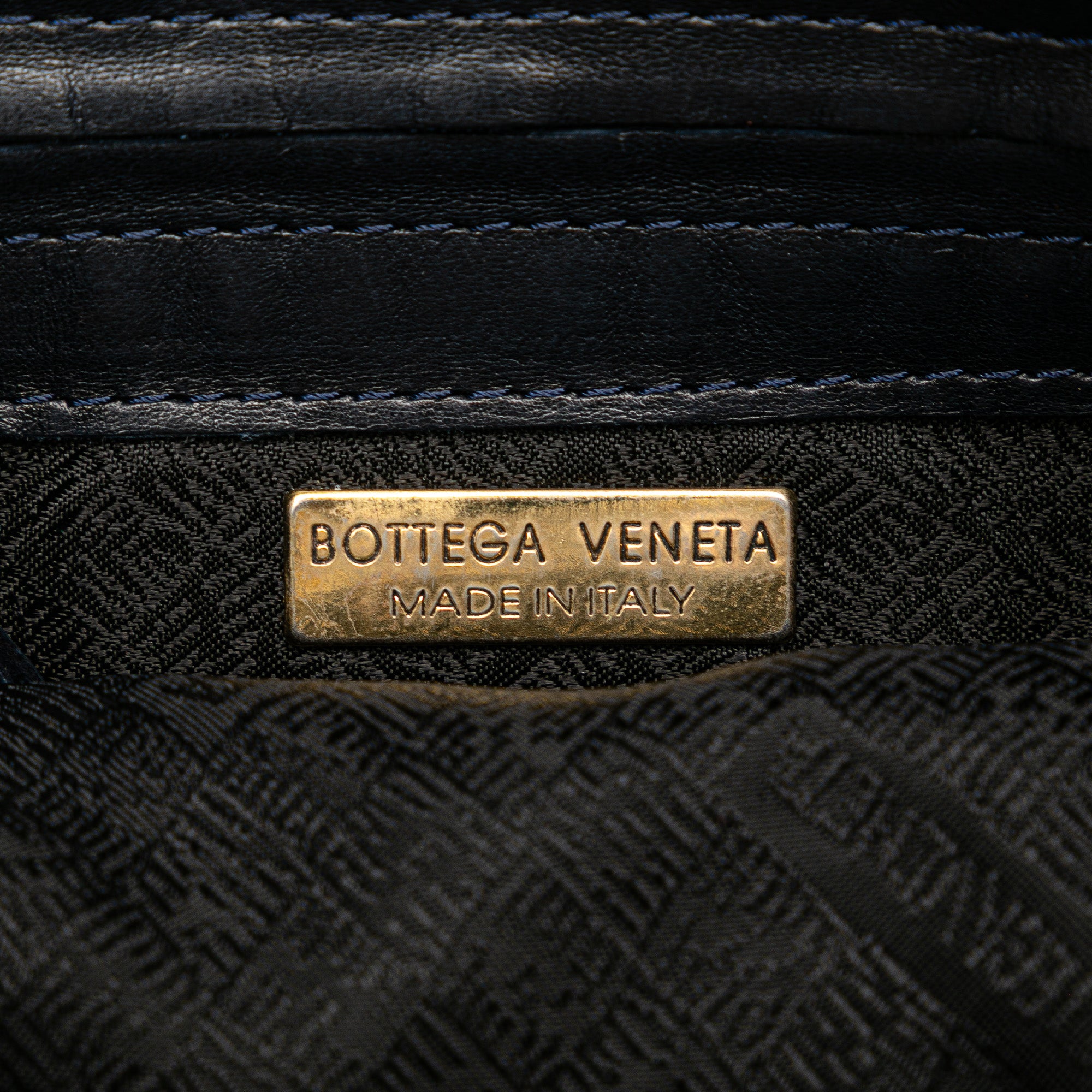 Nappa Intrecciato Crossbody