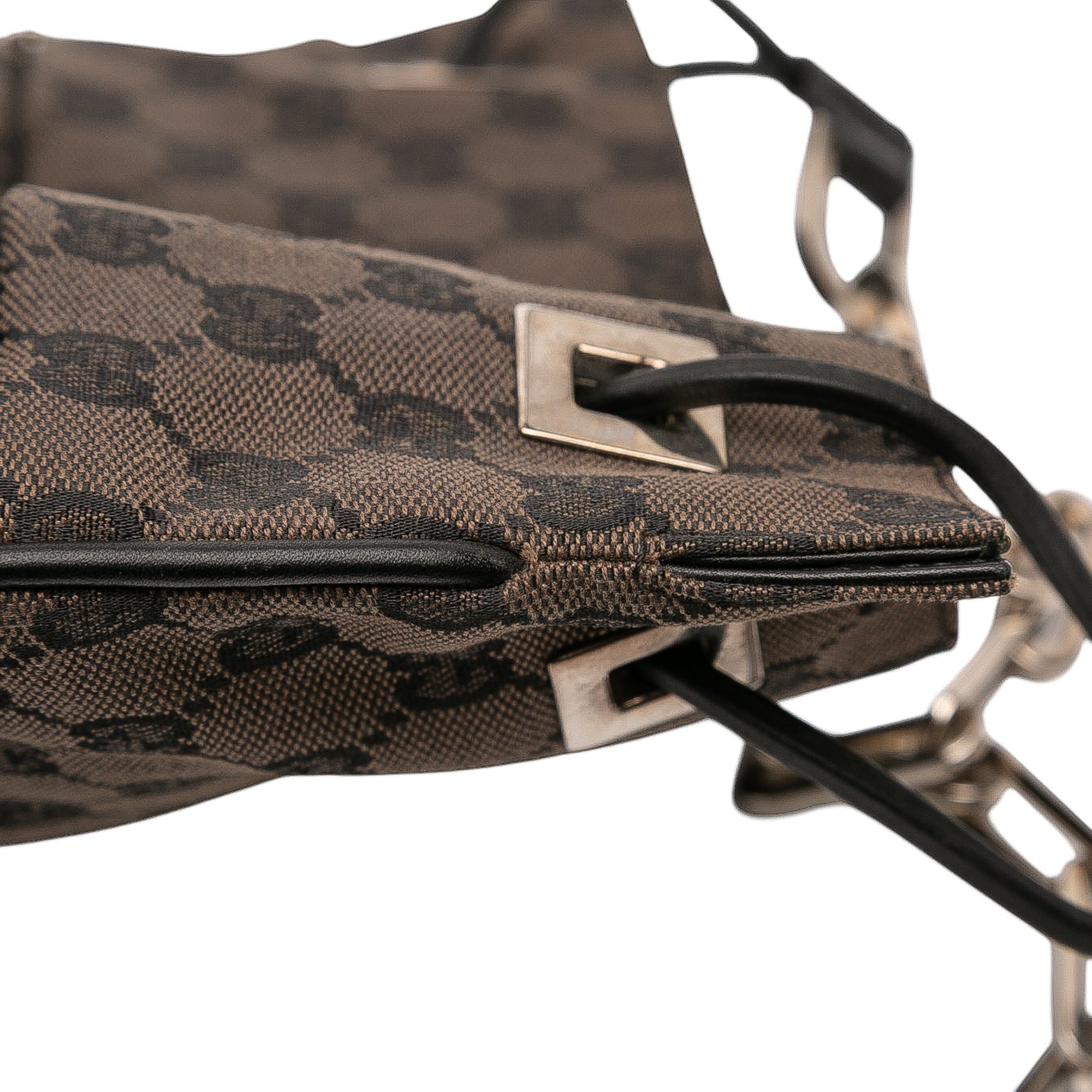 GG Canvas Shoulder Bag