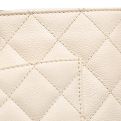 Caviar Grand Shopping Tote XL