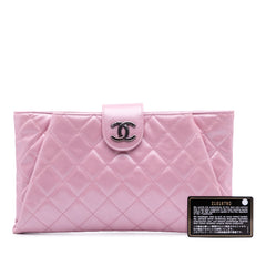 Quilted Glazed Calfskin Coco Pleats Clutch