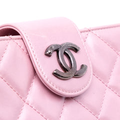 Quilted Glazed Calfskin Coco Pleats Clutch