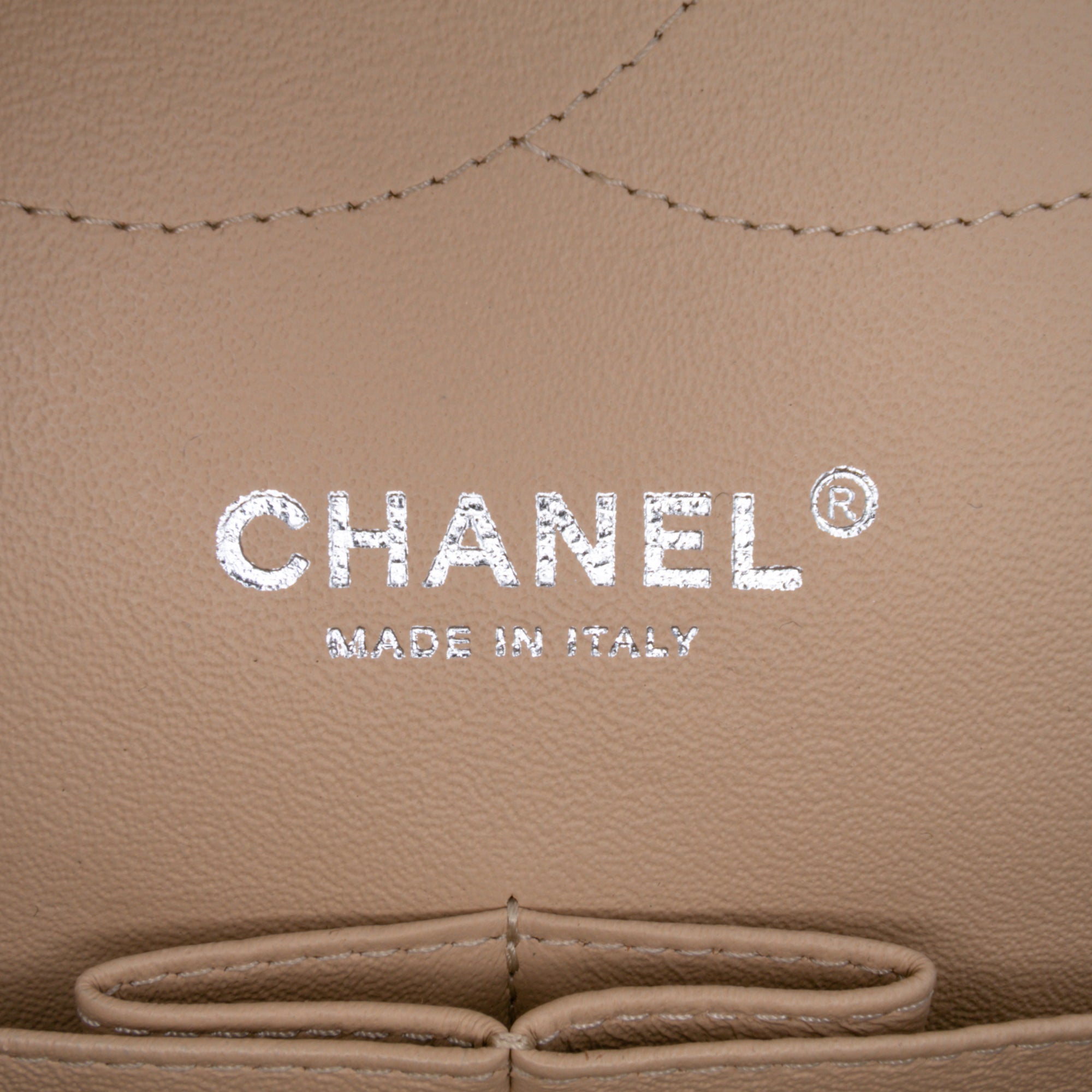 Jumbo Classic Caviar Double Flap