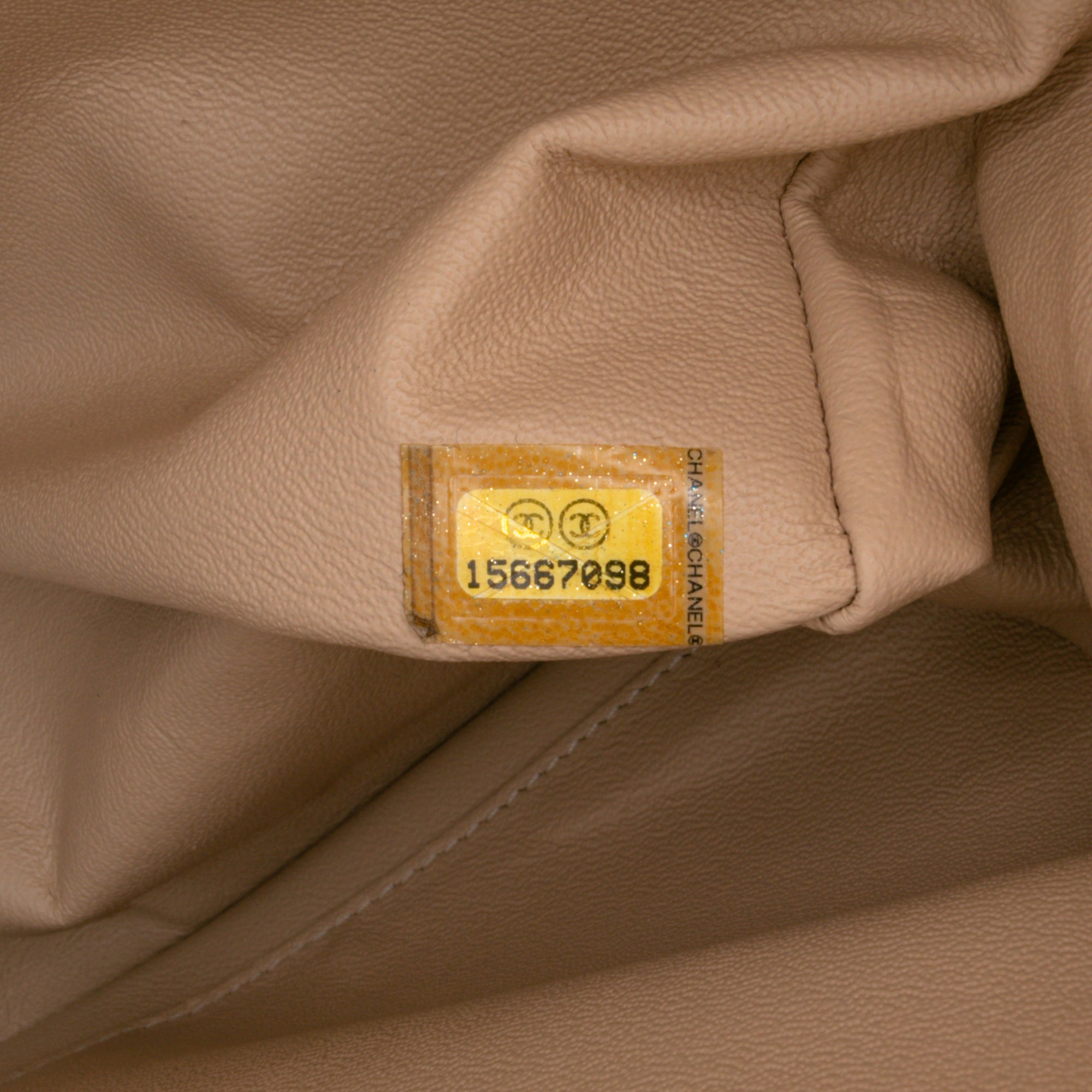 Jumbo Classic Caviar Double Flap