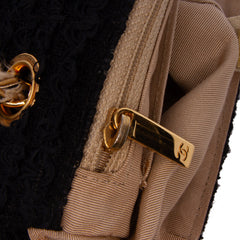 Medium Classic Tweed Single Flap