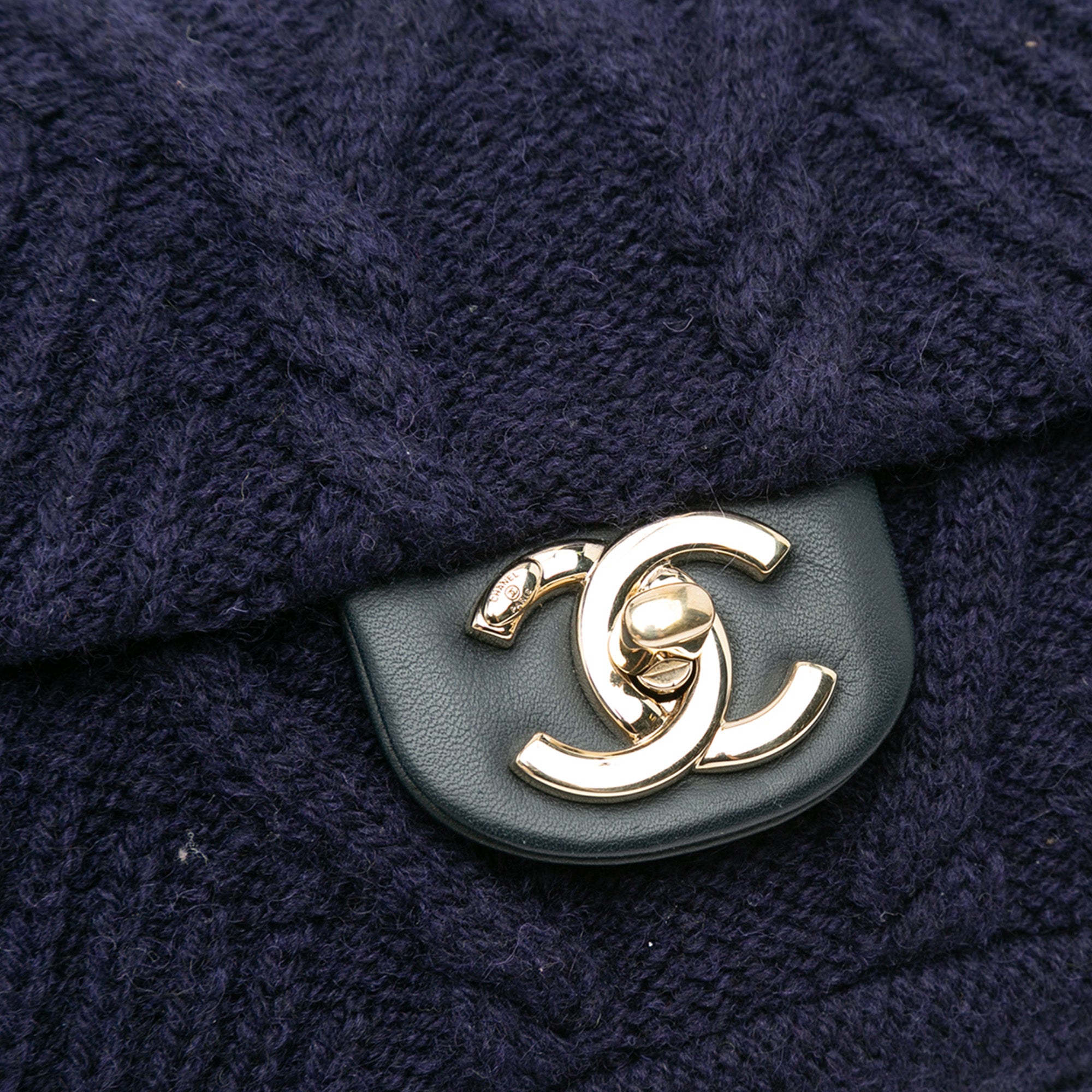 Small Paris Hamburg Cable Knit Flap