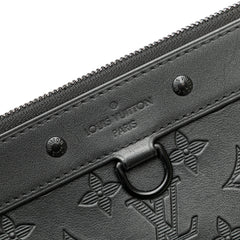 Monogram Shadow Discovery Pochette