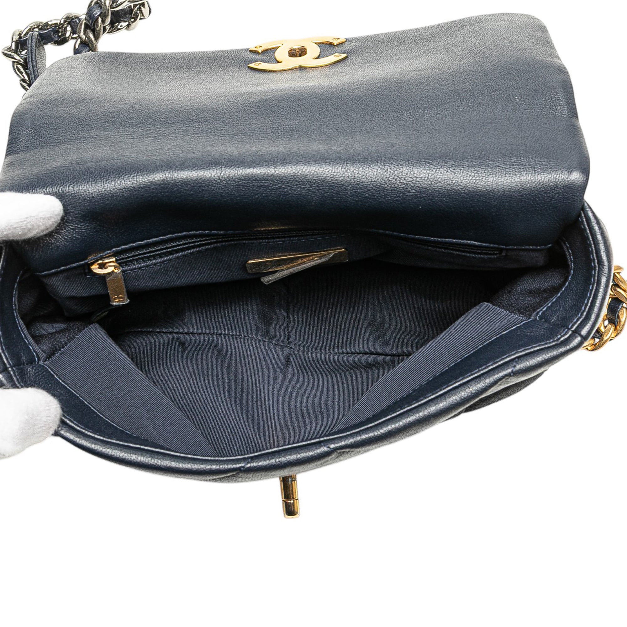 Medium Lambskin 19 Flap