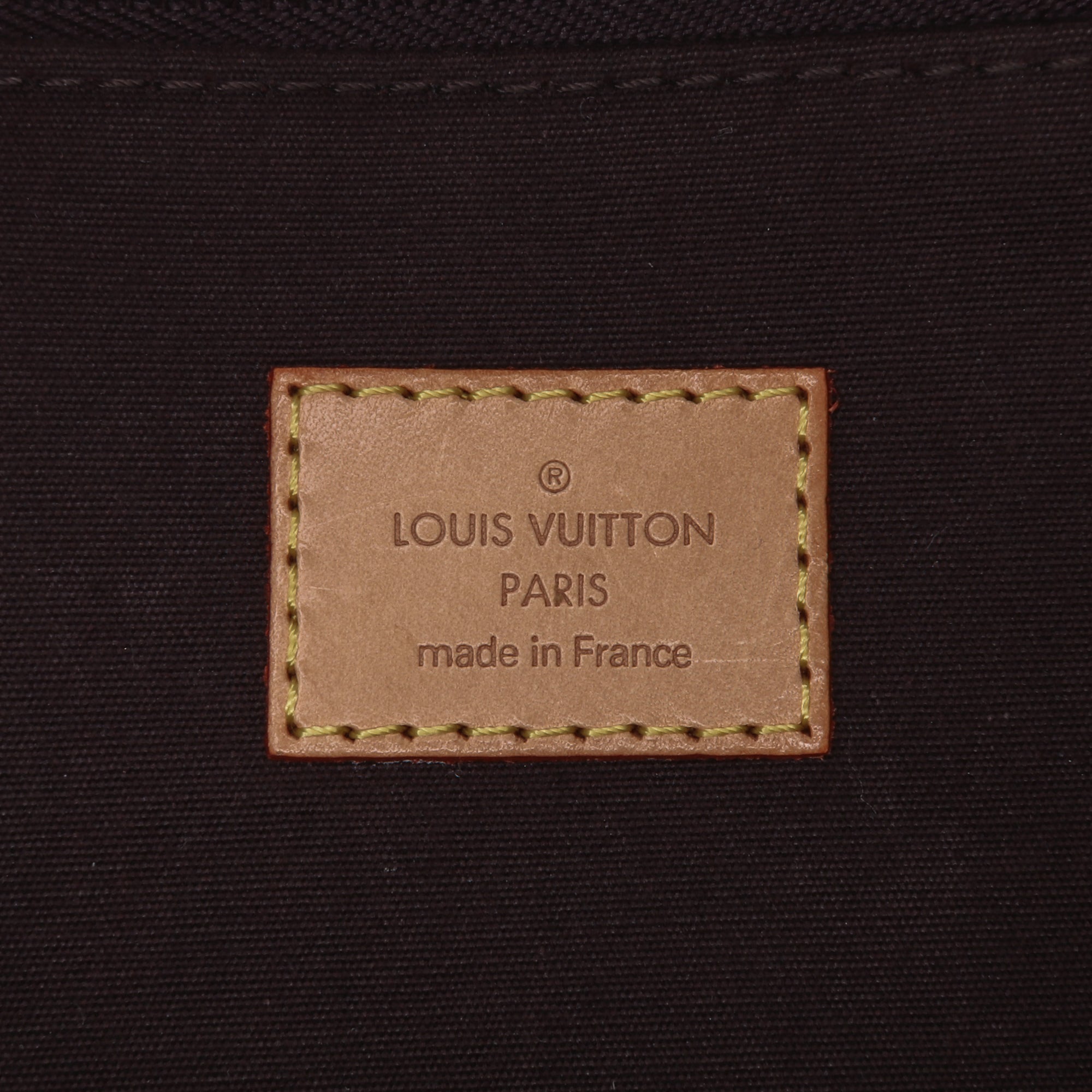 Monogram Vernis Bellevue GM