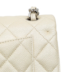Jumbo Classic Caviar Double Flap