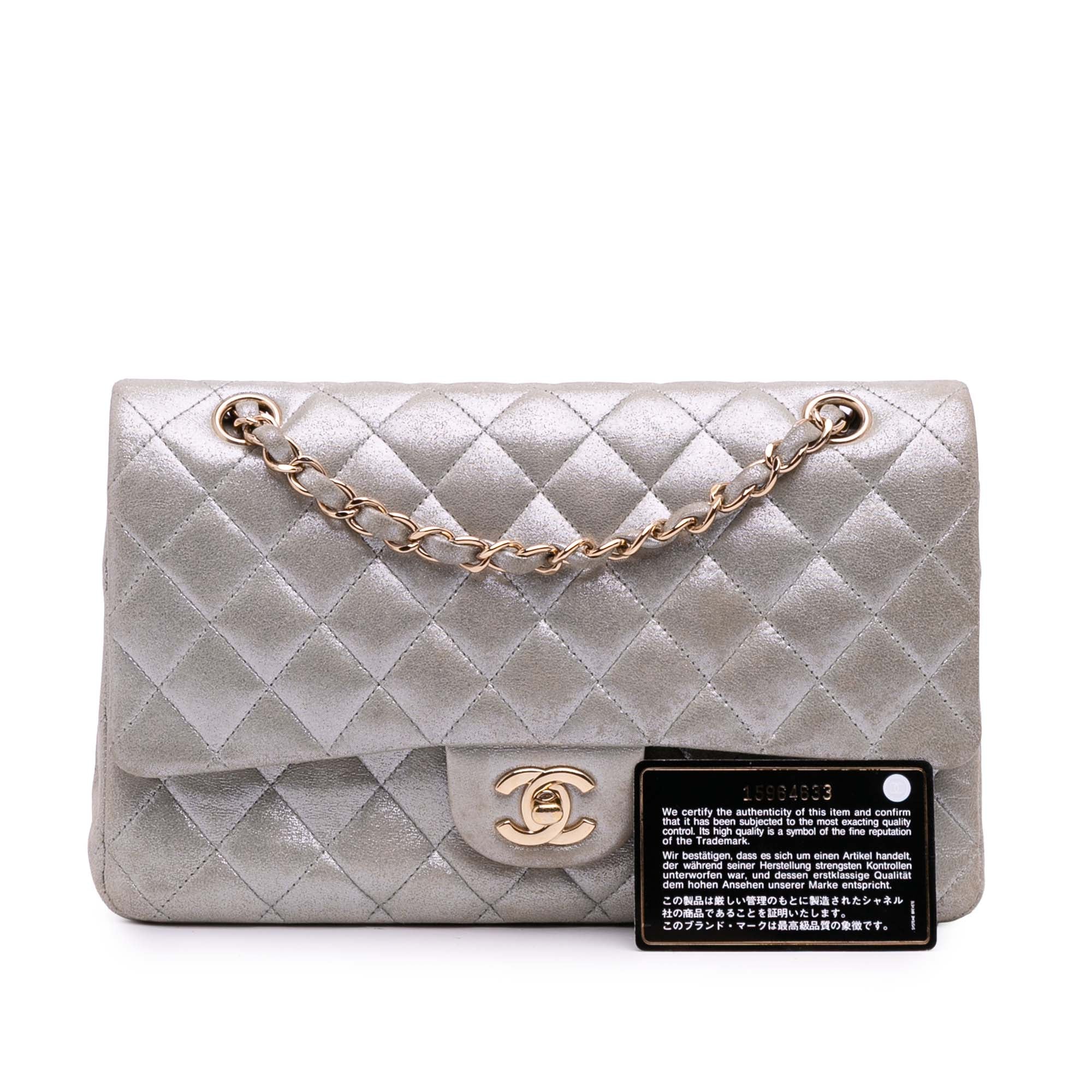 Medium Classic Iridescent Lambskin Double Flap