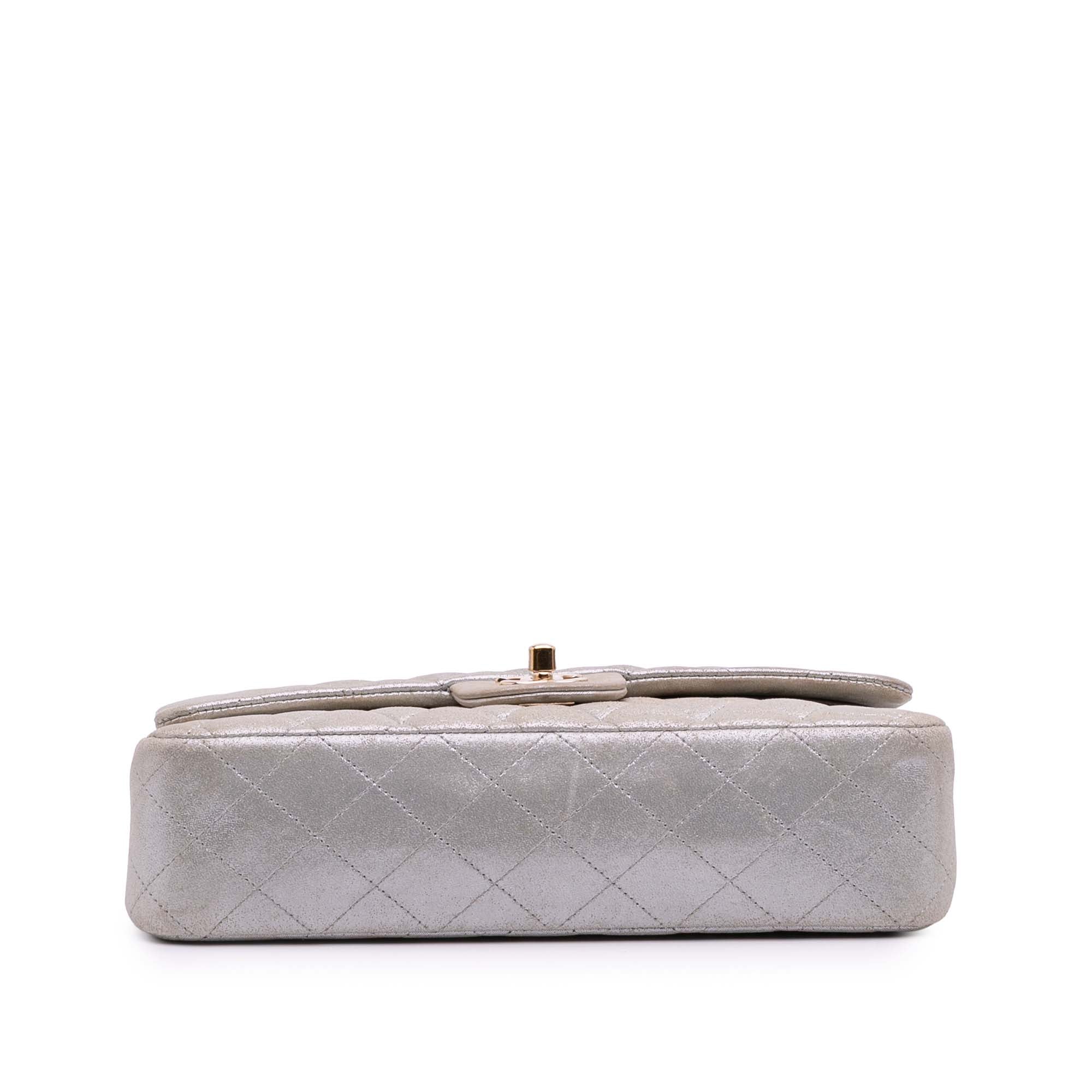 Medium Classic Iridescent Lambskin Double Flap