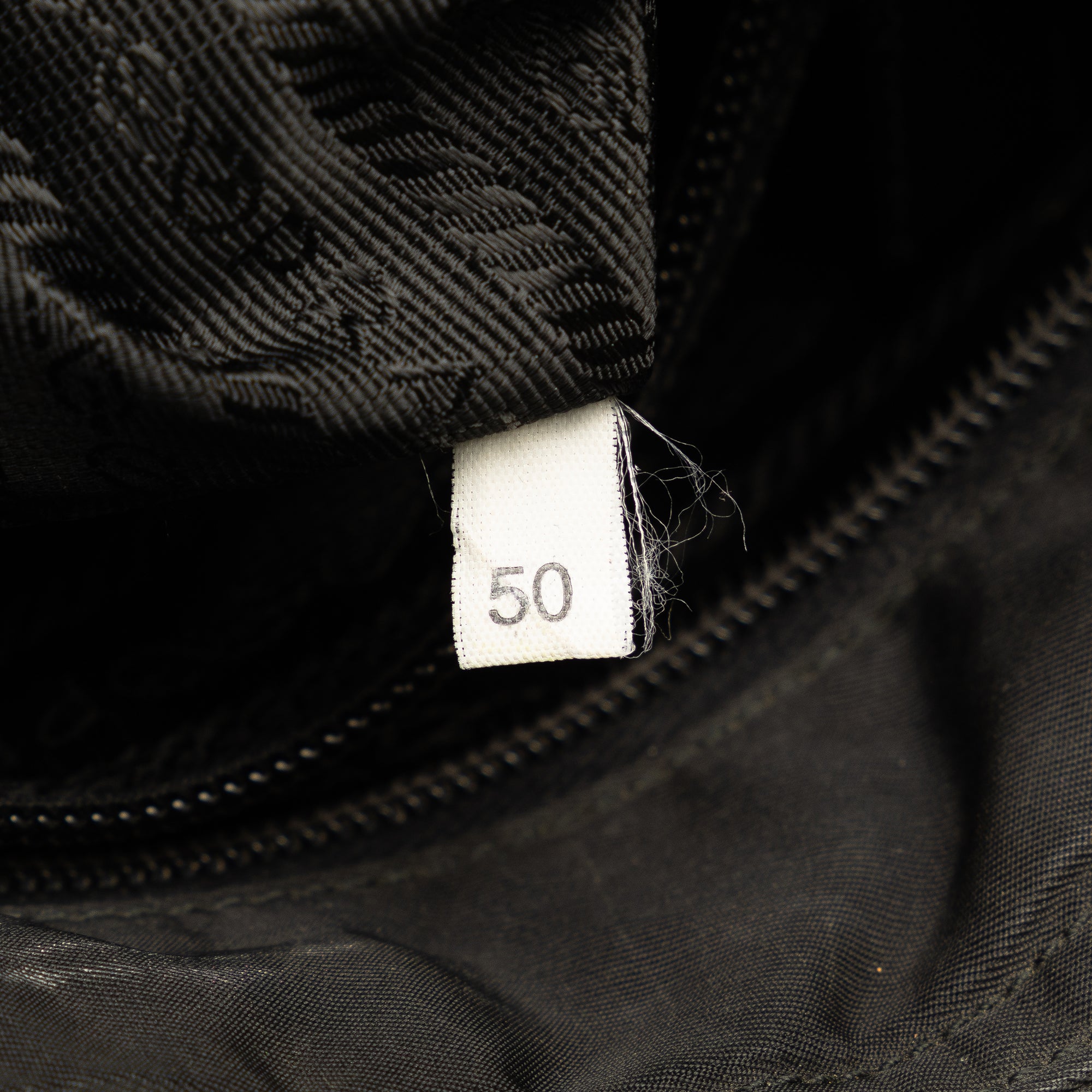 Tessuto Buckle Messenger Bag