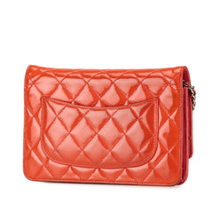 Quilted Patent Wallet On Chain