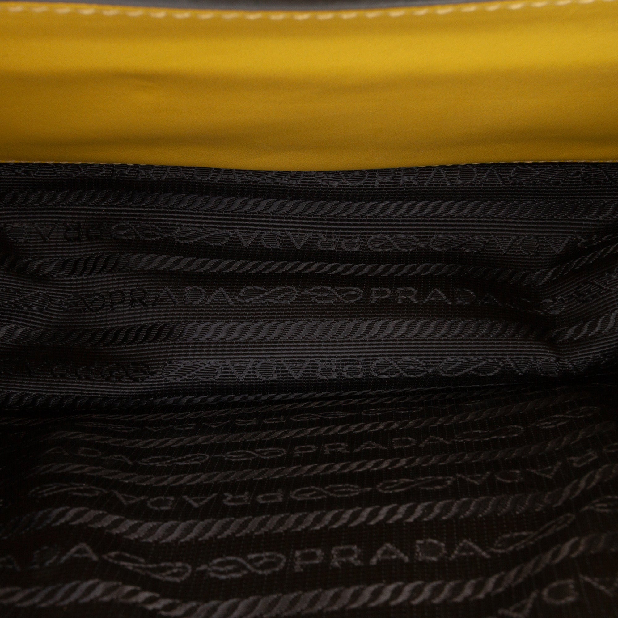 City Calf Plex Ribbon Crossbody