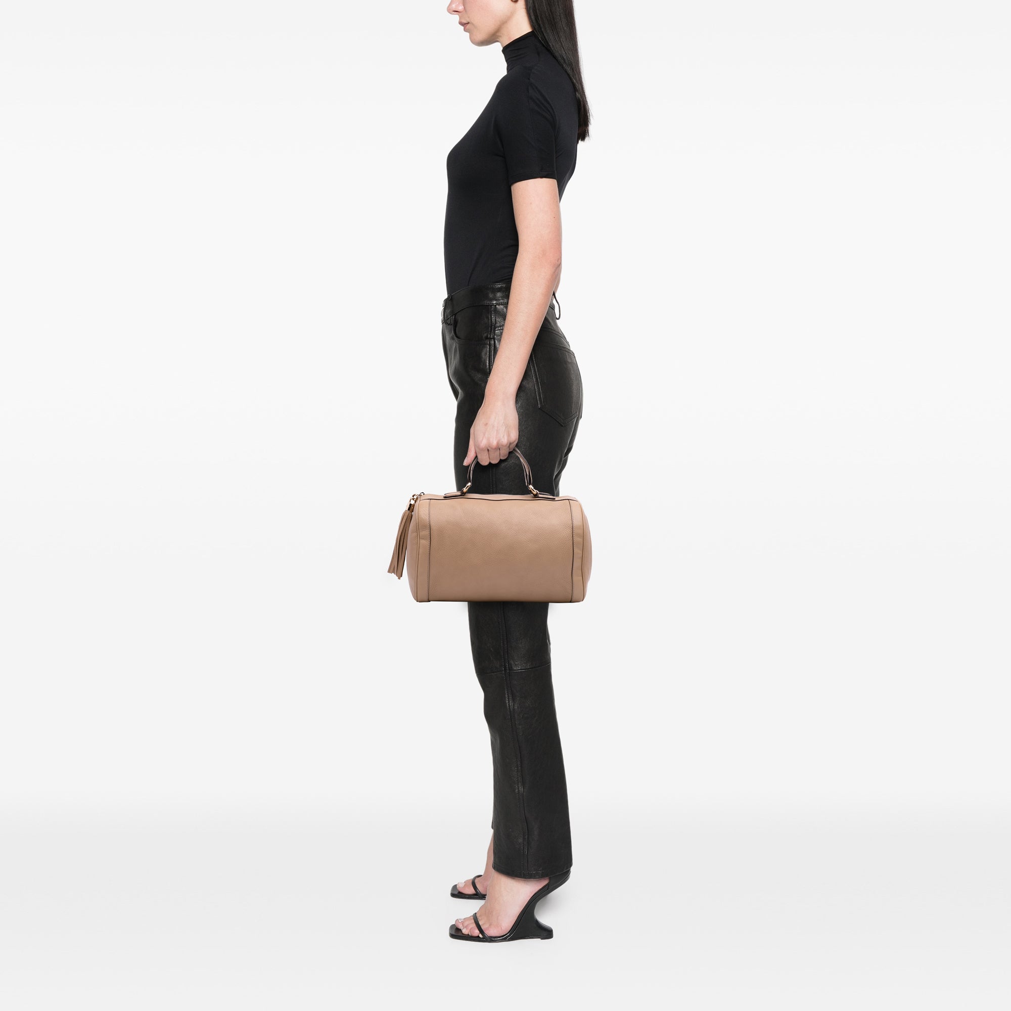 Pebbled Calfskin Soho Cellarius Boston