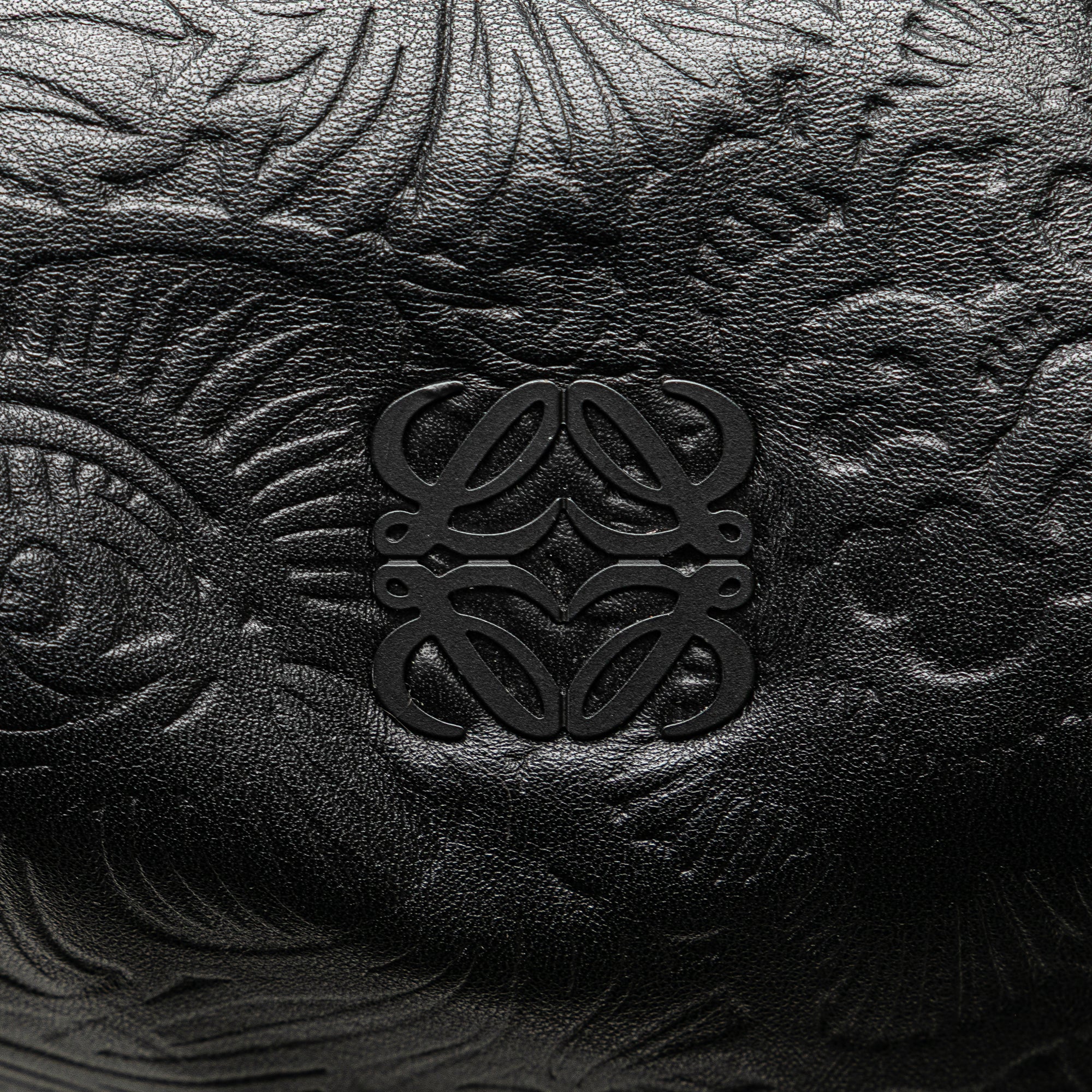 Embossed Leather Canela Boston Bag