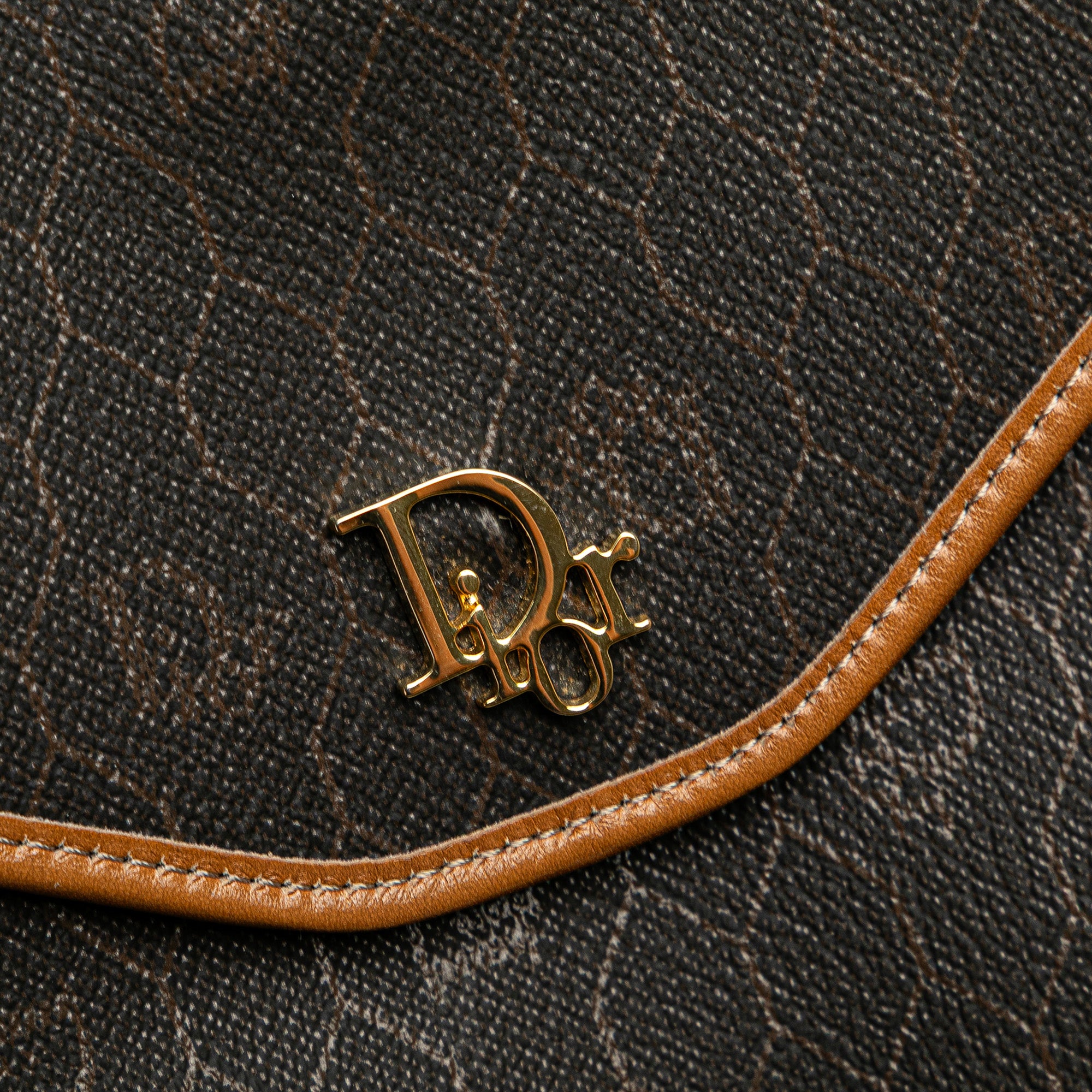 Honeycomb Coated Canvas Chain Crossbody
