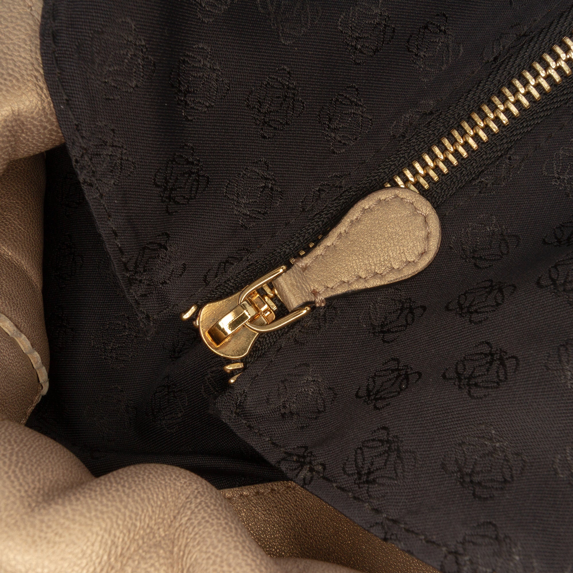 Metallic Nappa Aire