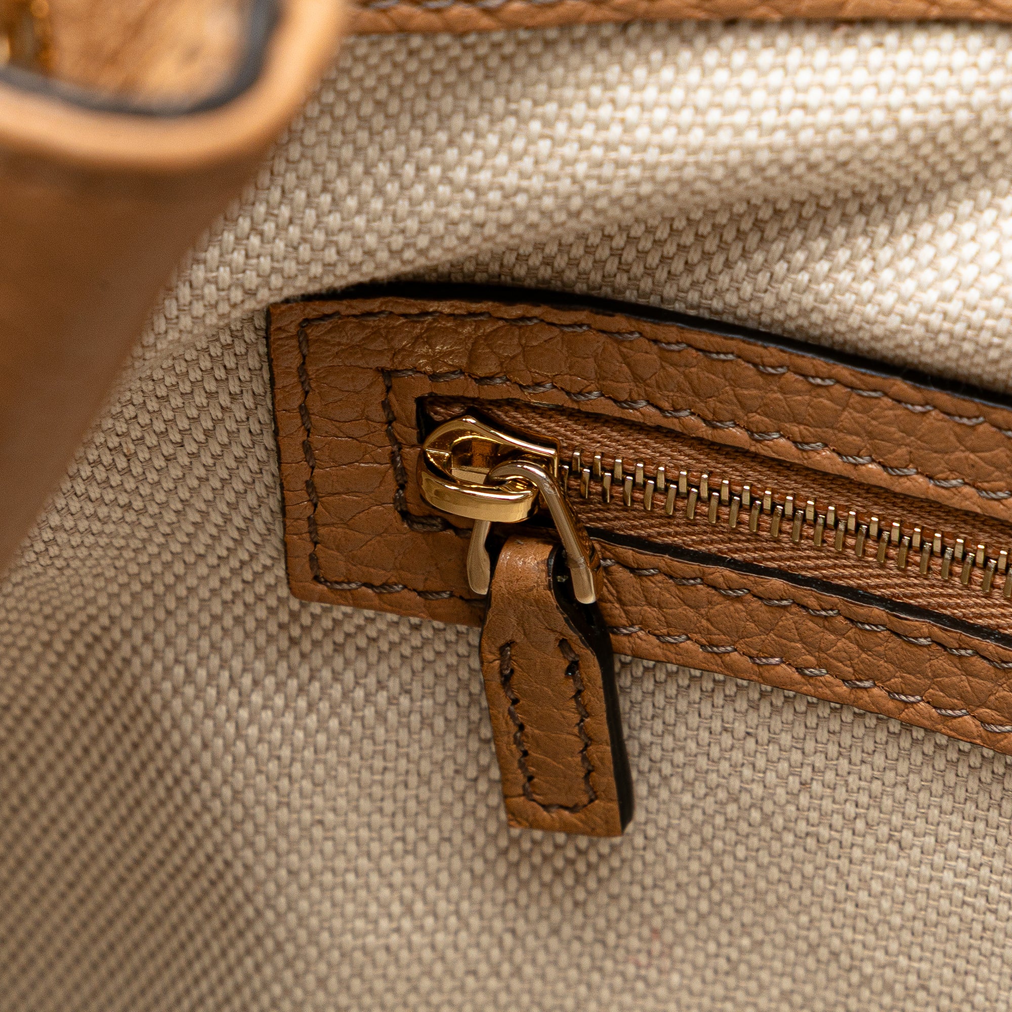 Medium Leather Soho Chain Tote