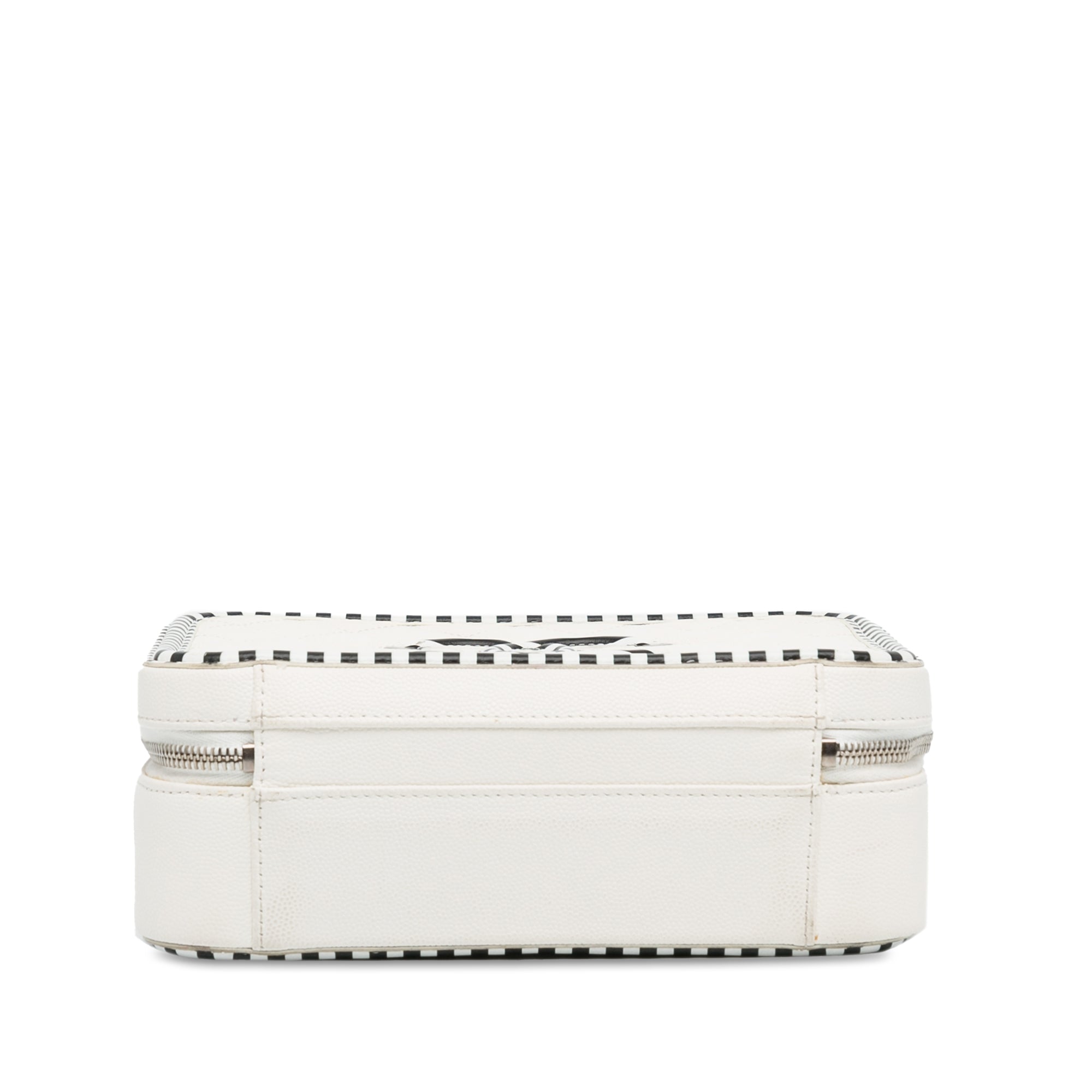 Medium Caviar CC Filigree Vanity Case