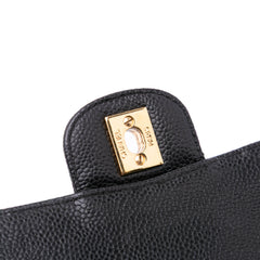 Medium Classic Caviar Double Flap